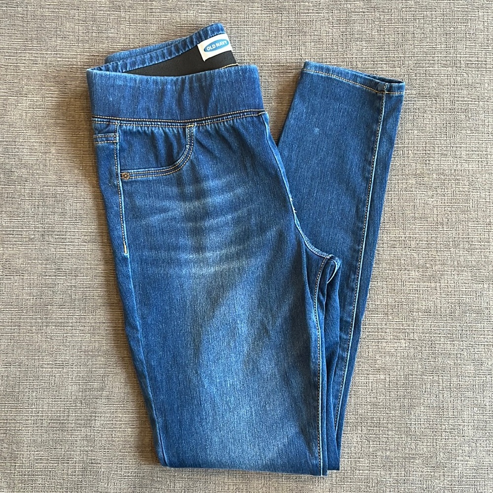 Old Navy Rockstar Super Skinny Mid-Rise Jeggings - Size 6